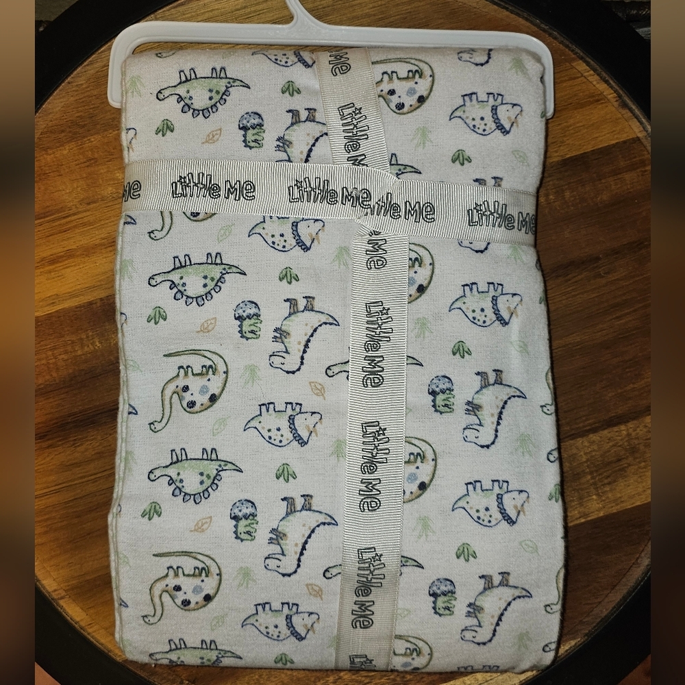 Baby NWT Dinosaur Bundle - Bin, Robe, Toy, Burp Cloths And Blankets - Picture 12 of 13